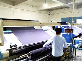 針織布成品查布車(chē)間